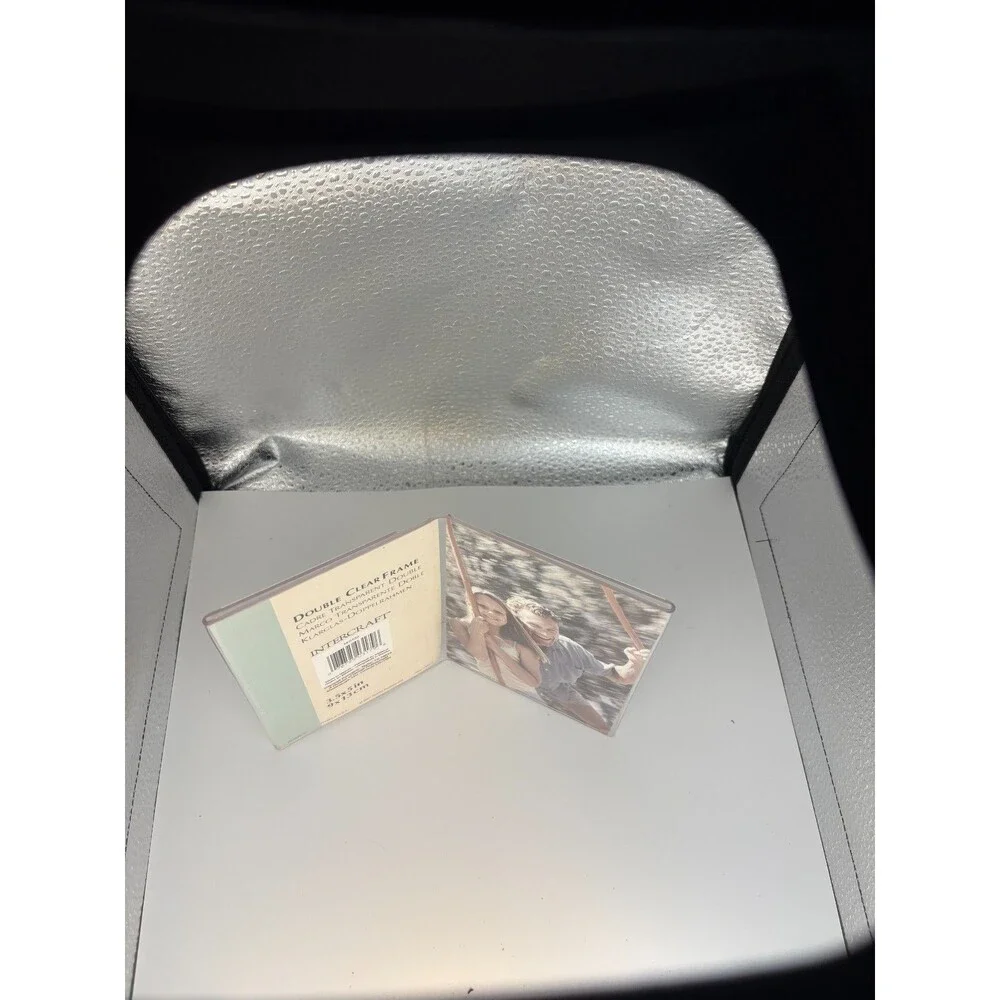 Multi‑Size Photo Frames Lot – Metal & Plastic – Free‑Standing & Bifold Styles